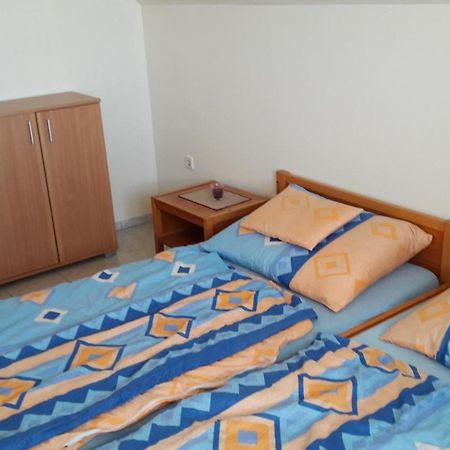 Berger Pince és vendégház Csaszartoltes Kültér fotó